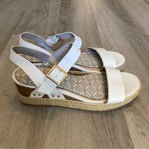 Tommy Bahama Espadrilles size 7.5 Jute Strappy Sandal buckle barbie Beach Boho